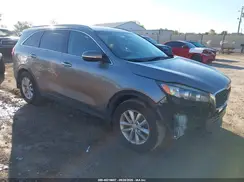 5XYPGDA33JG431938 2018 KIA SORENTO