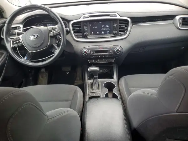 5XYPGDA33KG436607 2019 KIA SORENTO - Image 8