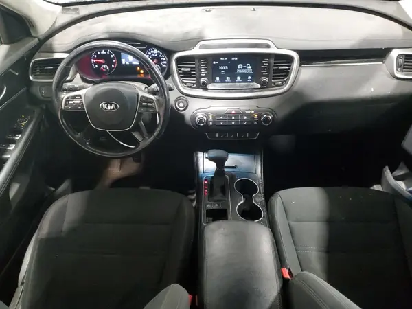 5XYPGDA33KG444271 2019 KIA SORENTO - Image 8