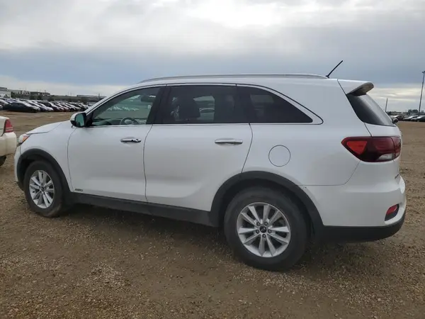 5XYPGDA33KG454752 2019 KIA SORENTO - Image 2