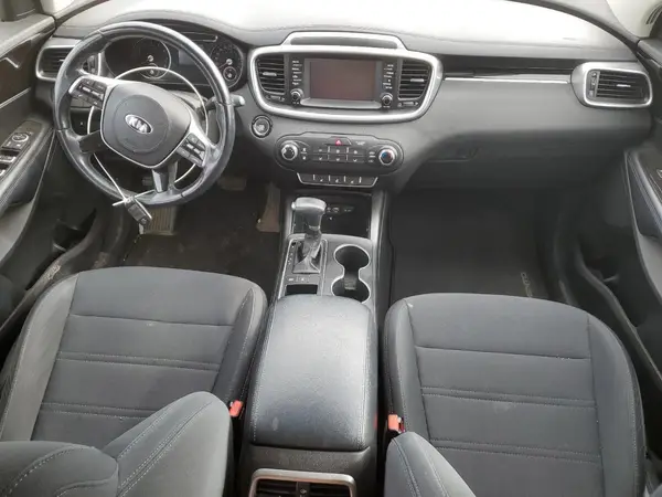 5XYPGDA33KG454752 2019 KIA SORENTO - Image 8