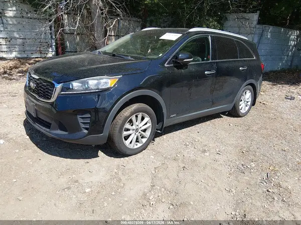 5XYPGDA33KG460163 2019 KIA SORENTO - Image 2