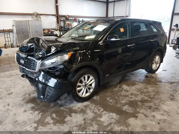 5XYPGDA33KG461488 2019 KIA SORENTO - Image 2