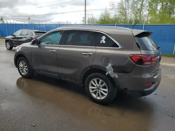 5XYPGDA33KG468537 2019 KIA SORENTO - Image 2