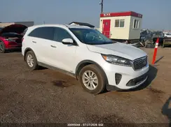 5XYPGDA33KG481823 2019 KIA SORENTO