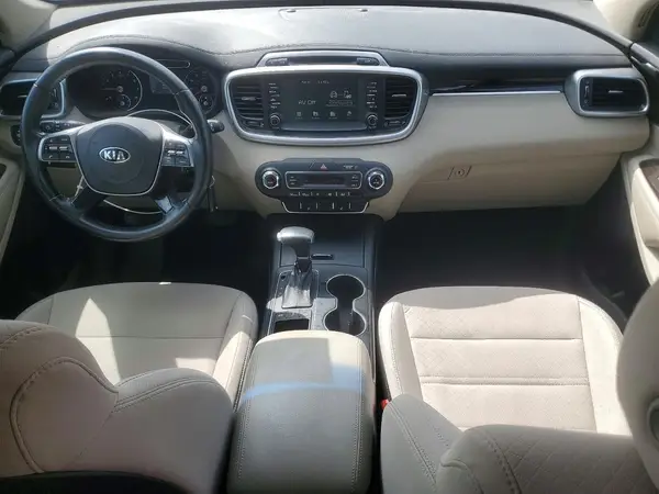 5XYPGDA33KG515520 2019 KIA SORENTO - Image 8