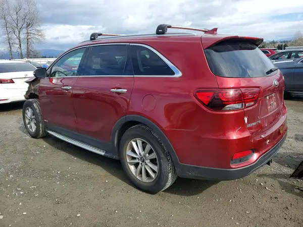 5XYPGDA33KG535797 2019 KIA SORENTO - Image 2