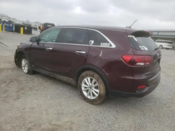 5XYPGDA33KG537338 2019 KIA SORENTO - Image 2