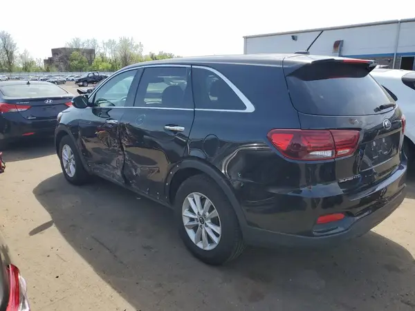 5XYPGDA33KG538702 2019 KIA SORENTO - Image 2