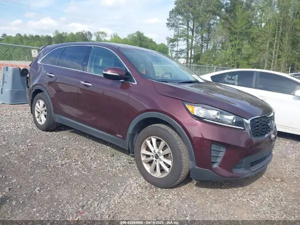 5XYPGDA33KG554768 2019 KIA SORENTO - Image 1