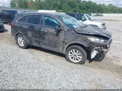 5XYPGDA33KG568704 2019 KIA SORENTO