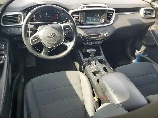 5XYPGDA33KG573949 2019 KIA SORENTO - Image 8