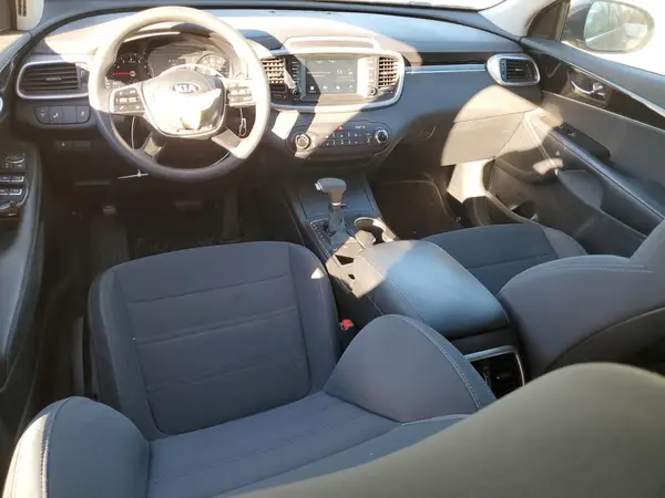 5XYPGDA33KG574406 2019 KIA SORENTO - Image 8