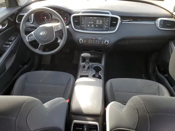 5XYPGDA33LG634623 2020 KIA SORENTO - Image 8