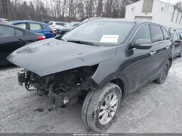 5XYPGDA33LG638252 2020 KIA SORENTO - Image 2