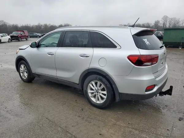5XYPGDA33LG641751 2020 KIA SORENTO - Image 2