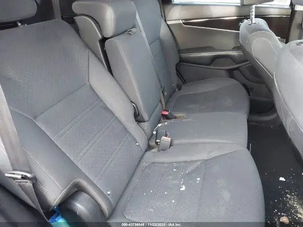 5XYPGDA33LG667055 2020 KIA SORENTO - Image 8