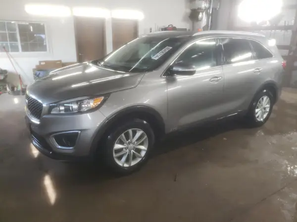 5XYPGDA34GG021318 2016 KIA SORENTO - Image 1