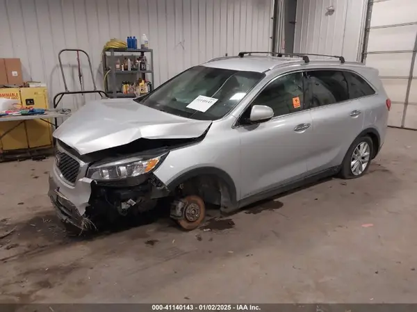 5XYPGDA34GG024347 2016 KIA SORENTO - Image 2