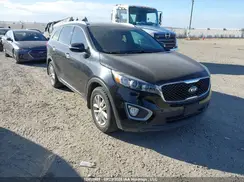 5XYPGDA34GG025563 2016 KIA SORENTO