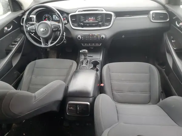5XYPGDA34GG035879 2016 KIA SORENTO - Image 8