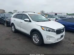5XYPGDA34GG040886 2016 KIA SORENTO