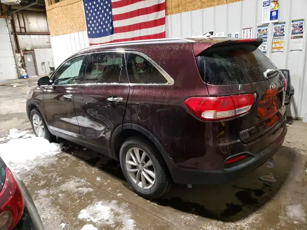 5XYPGDA34GG048356 2016 KIA SORENTO - Image 2