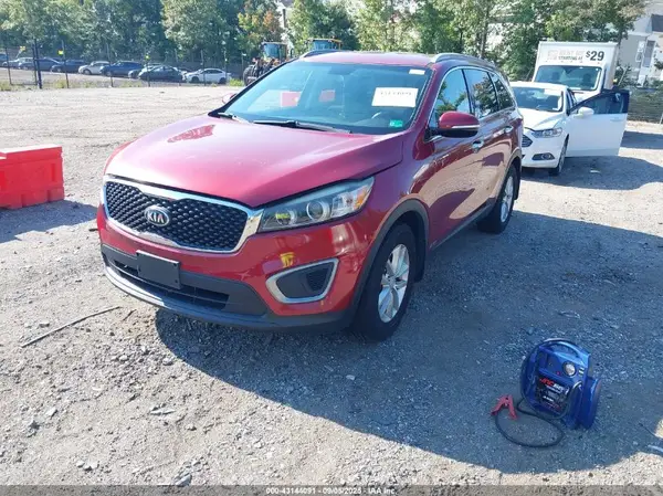 5XYPGDA34GG059034 2016 KIA SORENTO - Image 2