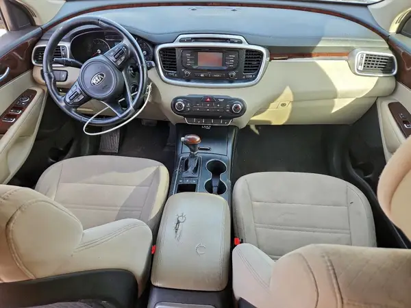 5XYPGDA34GG064931 2016 KIA SORENTO - Image 8