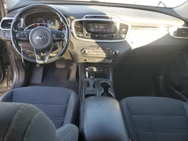 5XYPGDA34GG065688 2016 KIA SORENTO - Image 8
