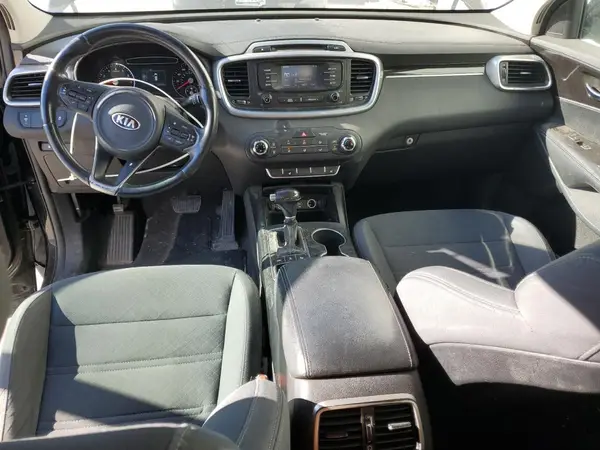 5XYPGDA34GG065920 2016 KIA SORENTO - Image 8