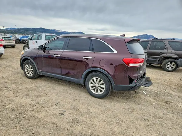 5XYPGDA34GG073774 2016 KIA SORENTO - Image 2