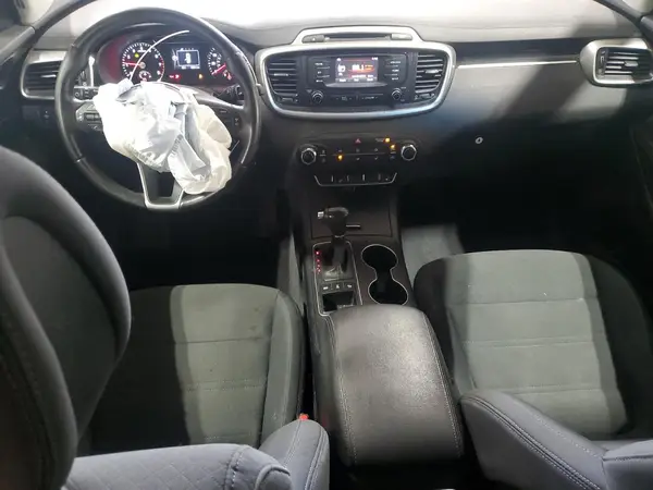 5XYPGDA34GG074407 2016 KIA SORENTO - Image 8