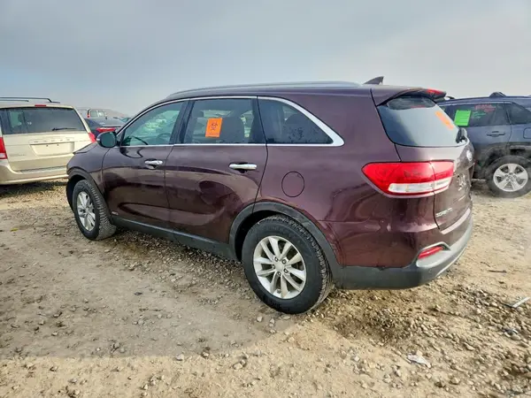 5XYPGDA34GG078733 2016 KIA SORENTO - Image 2