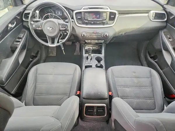 5XYPGDA34GG078733 2016 KIA SORENTO - Image 8