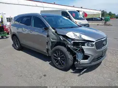 5XYPGDA34GG089375 2016 KIA SORENTO
