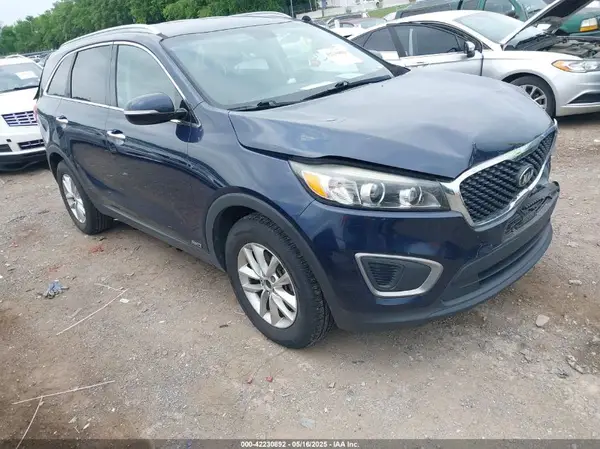 5XYPGDA34GG101590 2016 KIA SORENTO - Image 1