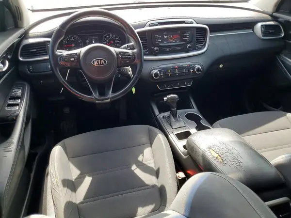 5XYPGDA34GG103016 2016 KIA SORENTO - Image 8