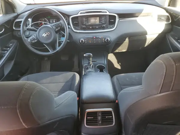 5XYPGDA34GG111276 2016 KIA SORENTO - Image 8