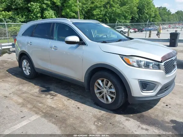 5XYPGDA34GG121404 2016 KIA SORENTO - Image 1