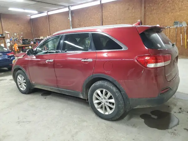 5XYPGDA34GG140468 2016 KIA SORENTO - Image 2