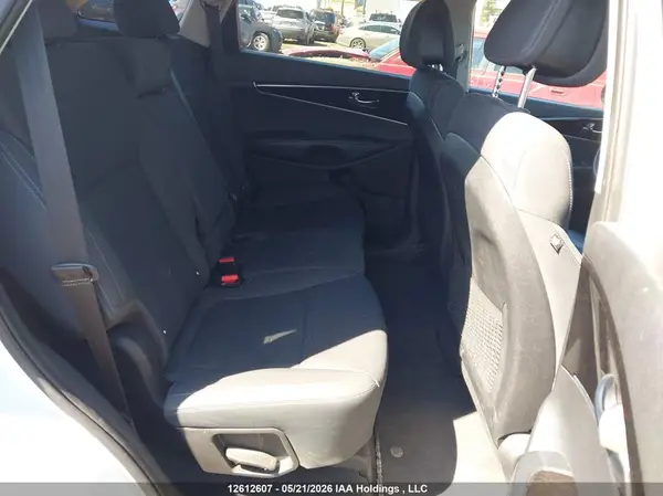 5XYPGDA34GG143127 2016 KIA SORENTO - Image 8