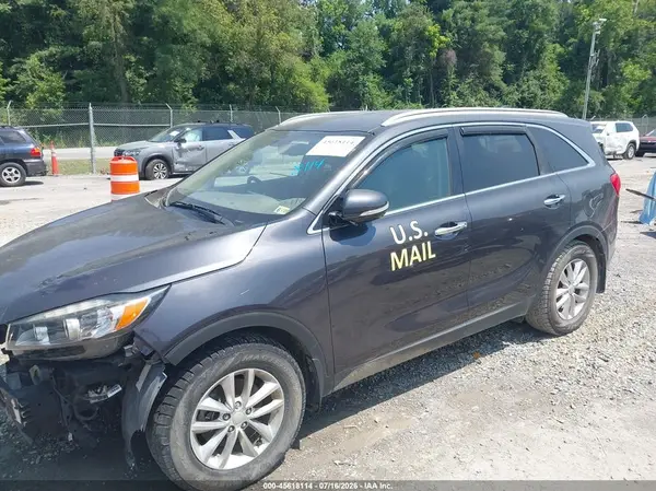 5XYPGDA34GG171302 2016 KIA SORENTO - Image 2