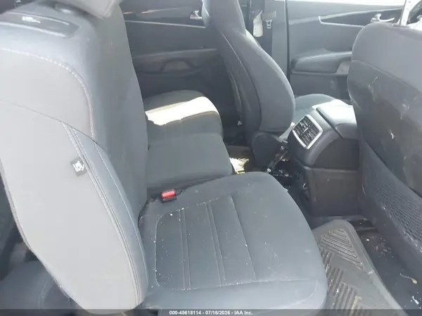 5XYPGDA34GG171302 2016 KIA SORENTO - Image 8