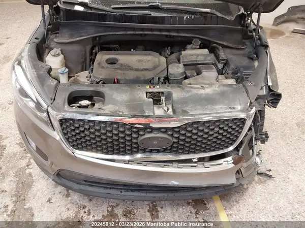 5XYPGDA34HG255962 2017 KIA SORENTO - Image 8
