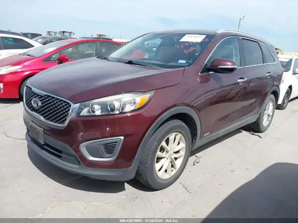5XYPGDA34HG259705 2017 KIA SORENTO - Image 2