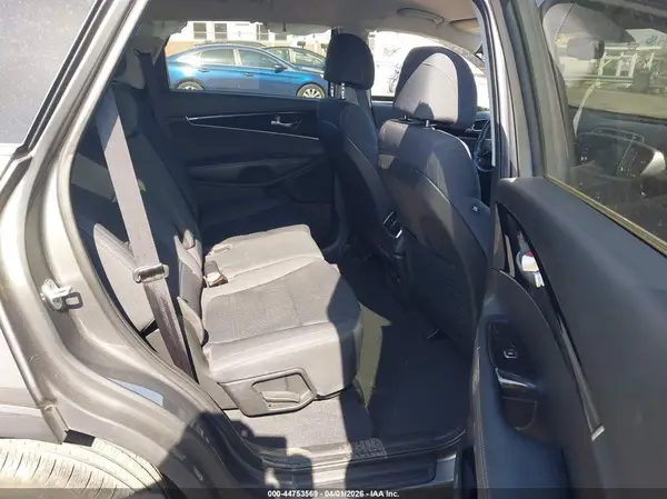 5XYPGDA34HG270834 2017 KIA SORENTO - Image 8