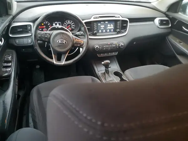 5XYPGDA34HG272969 2017 KIA SORENTO - Image 8