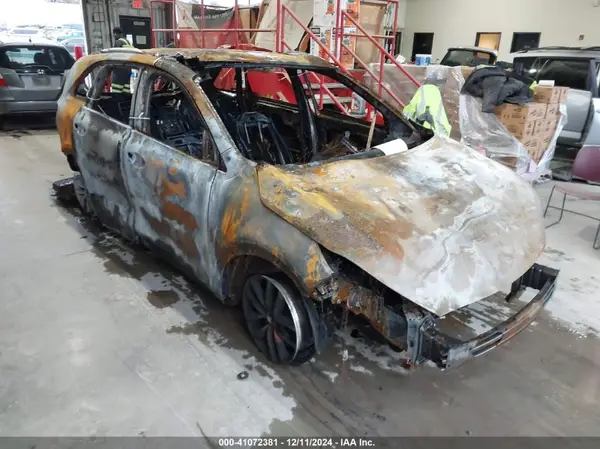 5XYPGDA34HG283034 2017 KIA SORENTO - Image 1