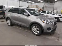 5XYPGDA34HG284880 2017 KIA SORENTO